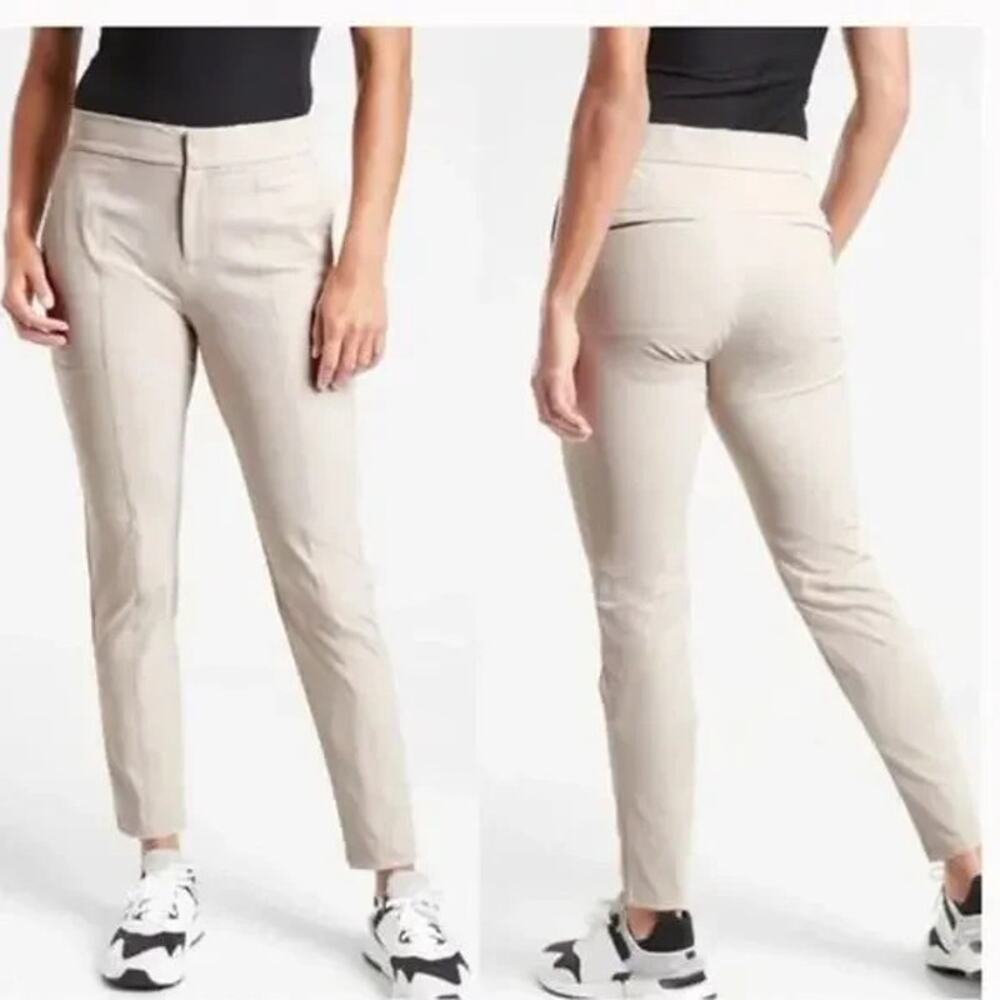 Athleta Wander Stash Skinny Pants Beige Cream Womens 2 Trousers Workout Workwear